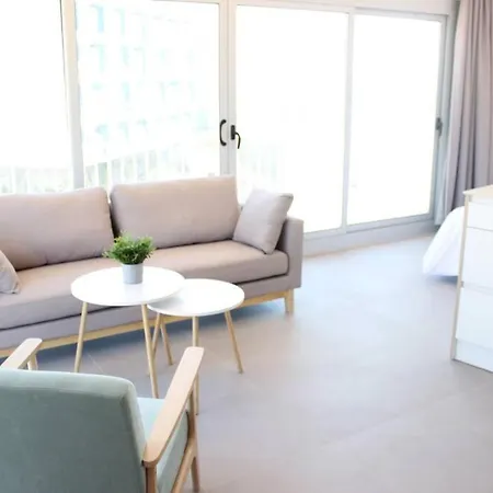 Beautiful Loft, Huge Sunny Terrace, View Over The And Sea Appartement Roses