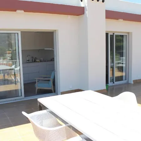 Apartment Beautiful Loft, Huge Sunny Terrace, View Over The And Sea